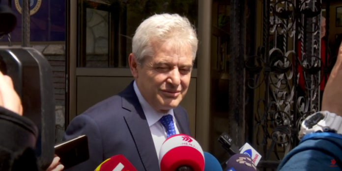 Ali Ahmeti përgëzon organizimin e Samitit në Tiranë