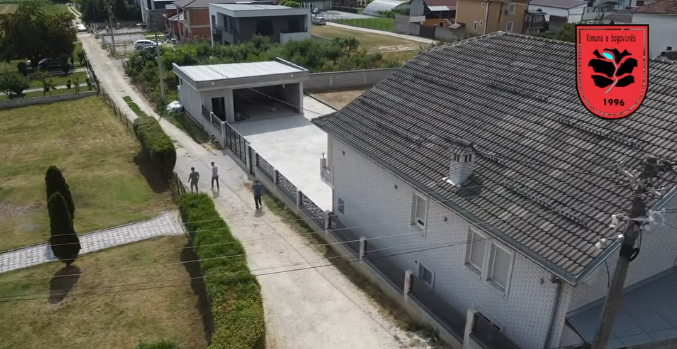 Besnik Emshiu paraljmëron një projekt të radhës për Kamjanin